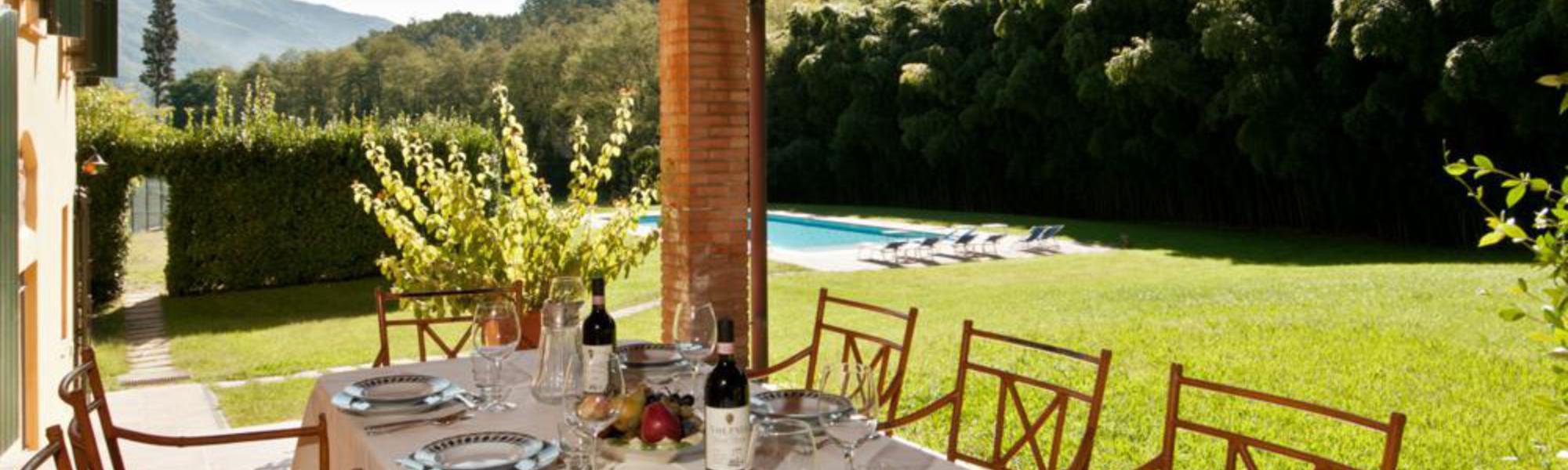 alfresco dining